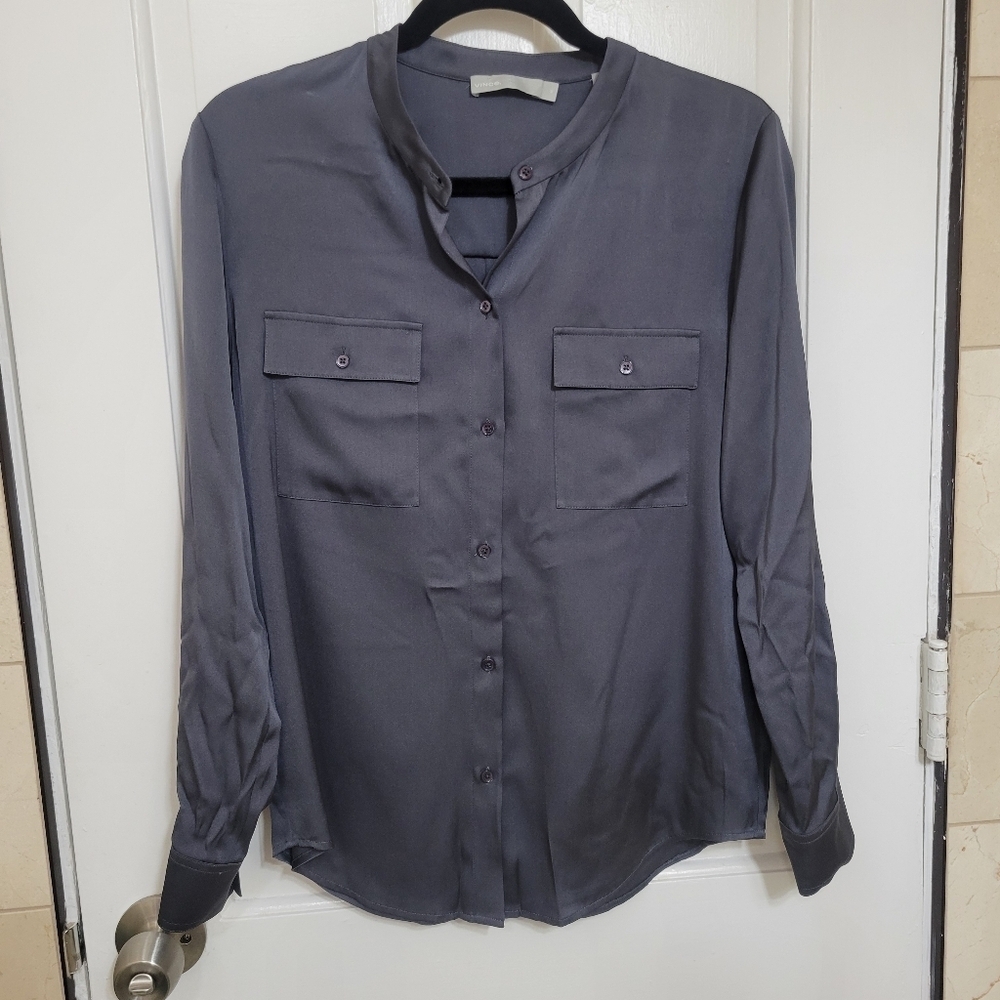 Vince NWT Long sleeve Button Front Silk blouse. - Picture 5 of 14